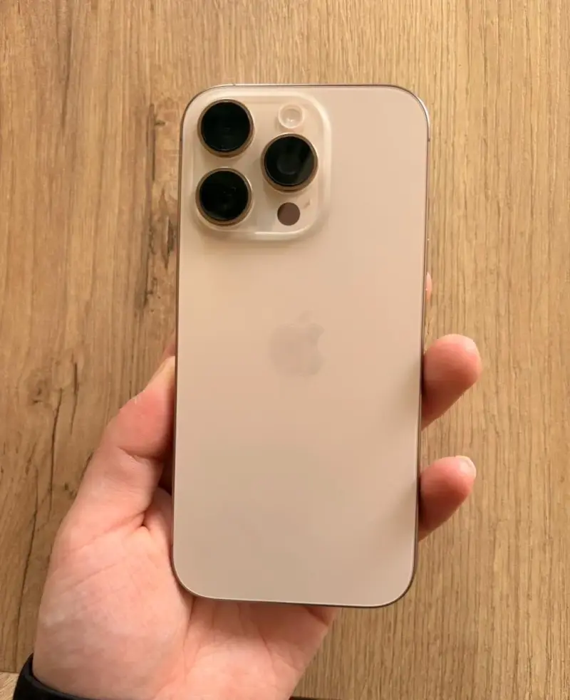 Iphone 16 pro 128 GB E-sim - 1