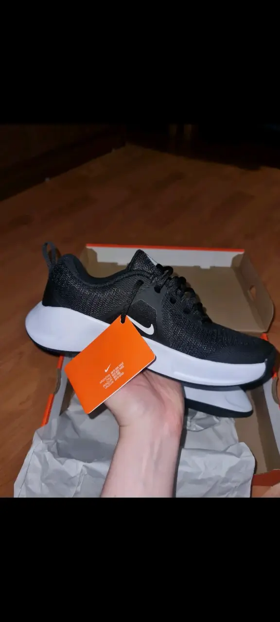 Zapatillas deportivas Nike negras nuevas - 2