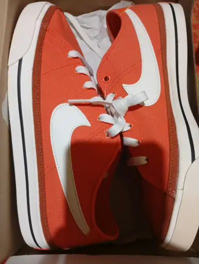 Zapatillas nike naranjas - miniatura 1