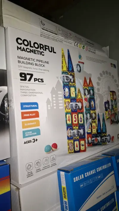 Bloques magnéticos para niños 97 piezas nuevos - miniatura 1