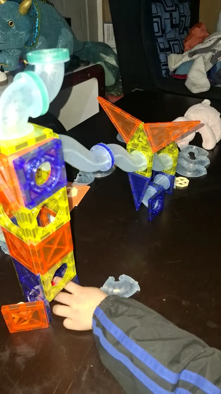 Bloques magnéticos para niños 97 piezas nuevos - 5