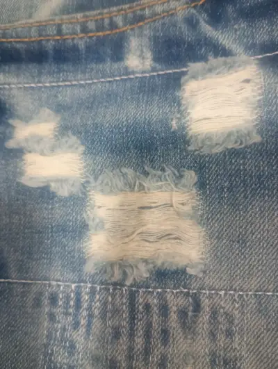 Jeans desgastados azul clásico - miniatura 3
