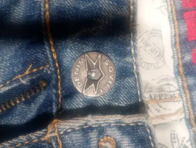 Jeans desgastados azul clásico - miniatura 6