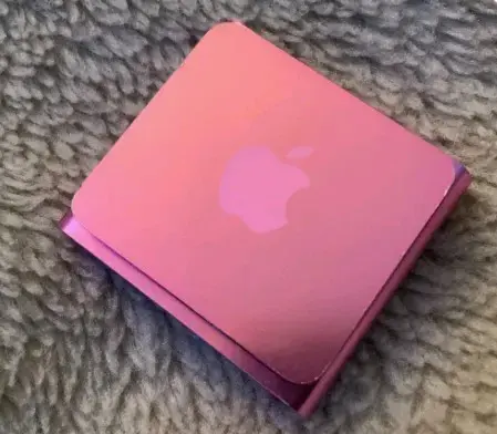 Reproductor MP3 rosa compacto iPod shuffle 2GB - 3