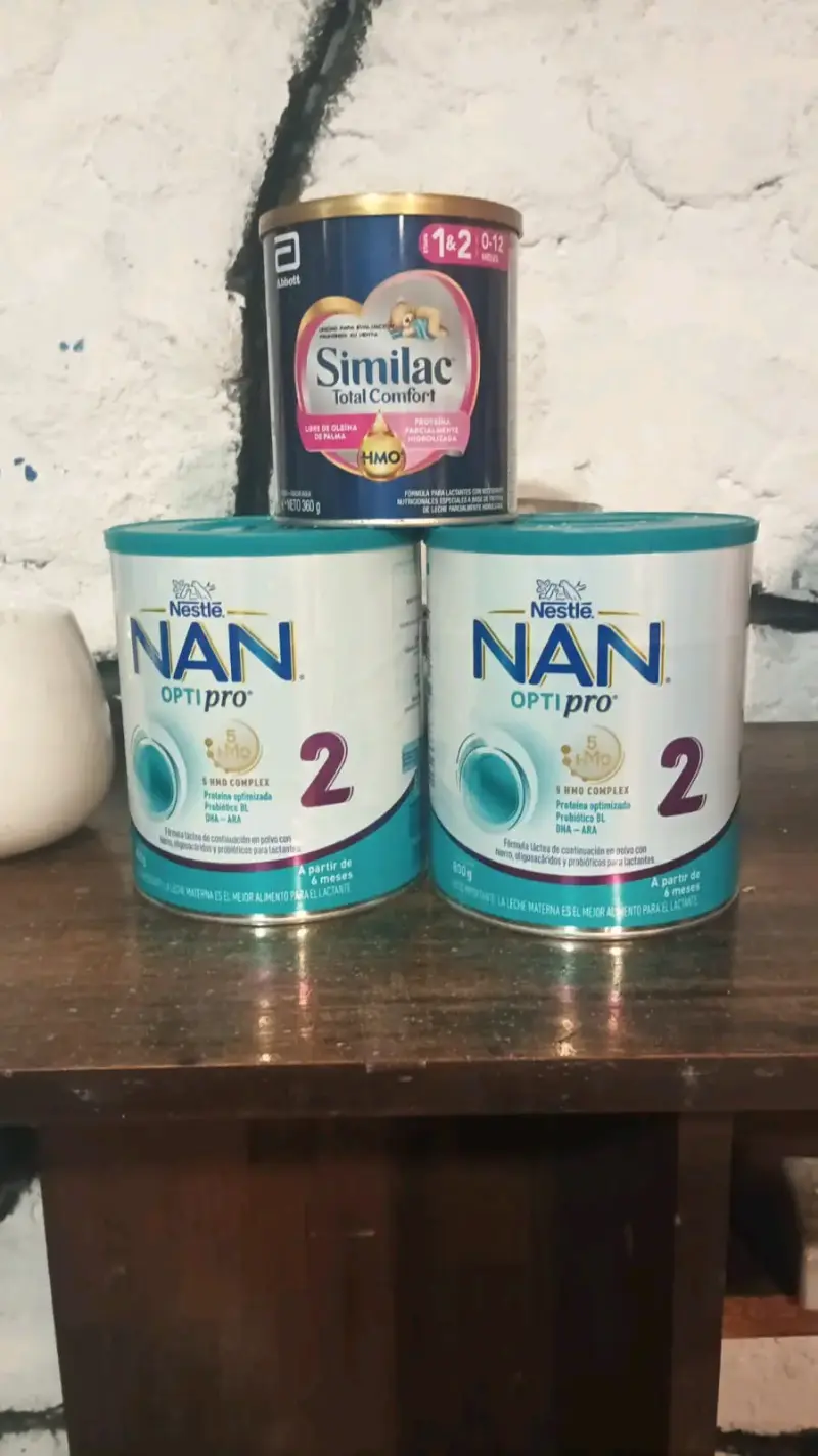 Fórmula infantil NAN y Similac