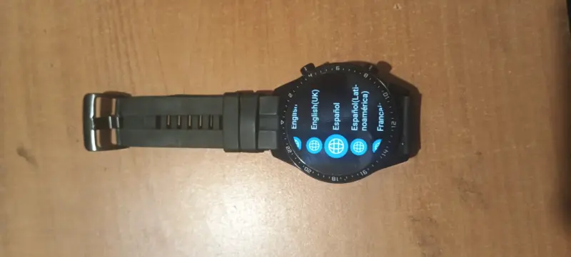 Smartwatch negro con cargador - 5