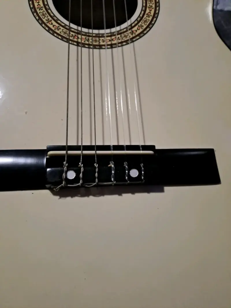 Guitarra clásica con funda - 6