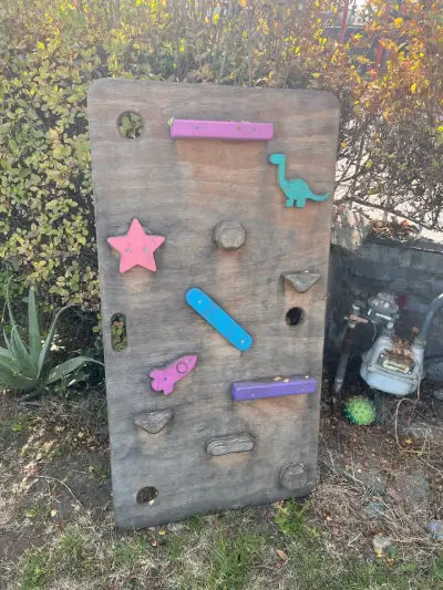 Muro escalada, triangula y rampla madera infantil - miniatura 1