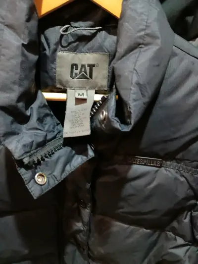 Chaleco acolchado CAT negro talla m - miniatura 6