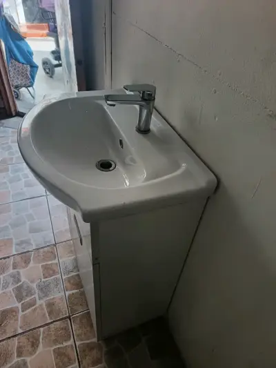 Lavamanos blanco con mueble - miniatura 2