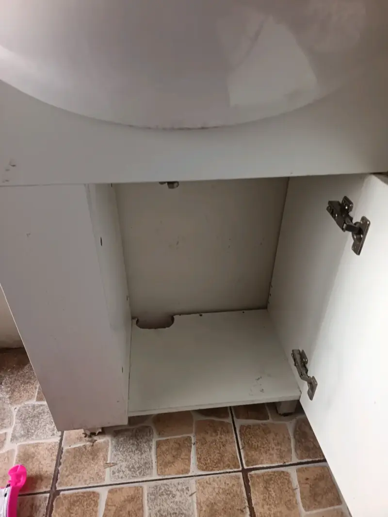 Lavamanos blanco con mueble - 4