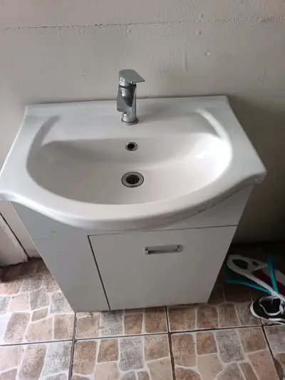 Lavamanos blanco con mueble - miniatura 6