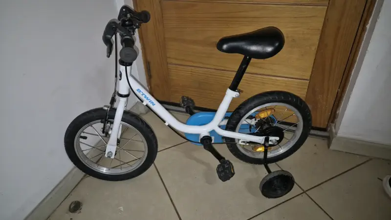 Bicicleta infantil aro 14 con ruedas de apoyo - 1