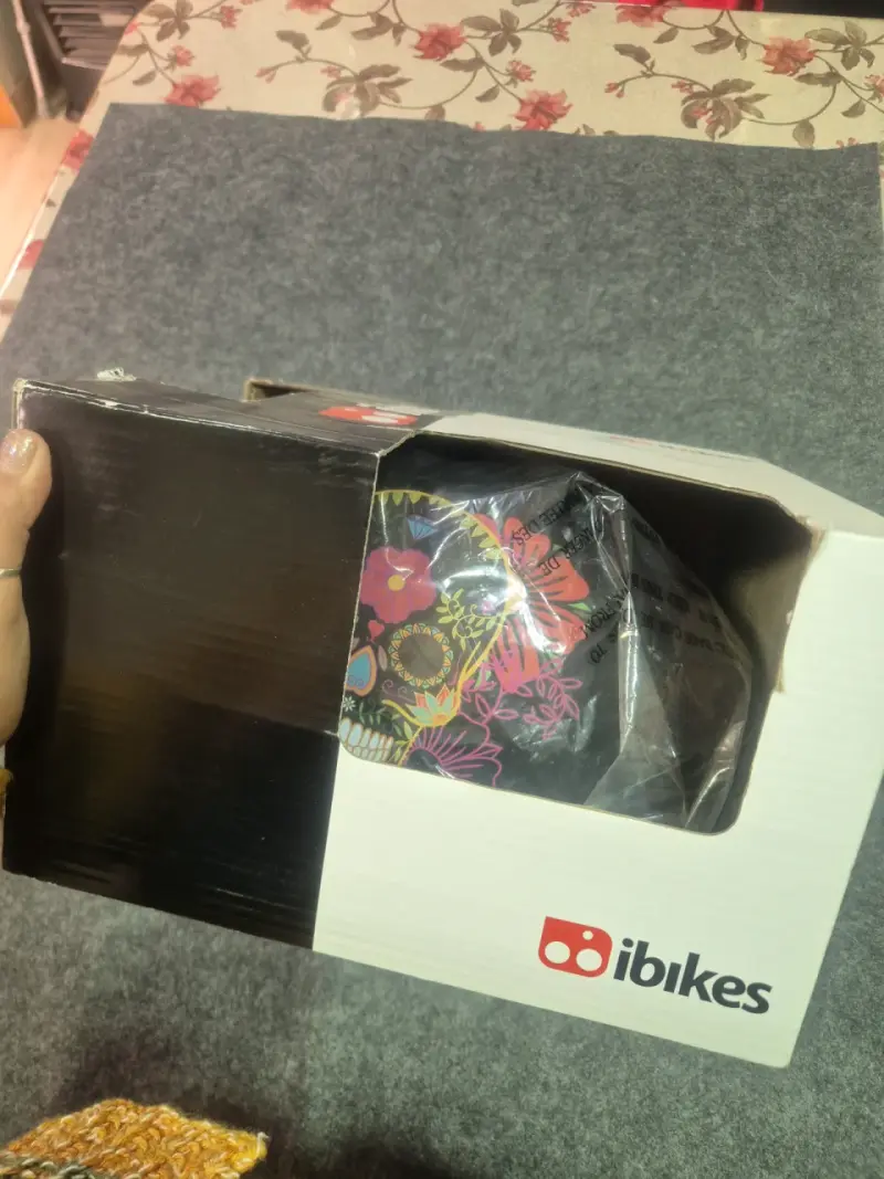 Casco ciclismo Ibikes diseño floral - 1