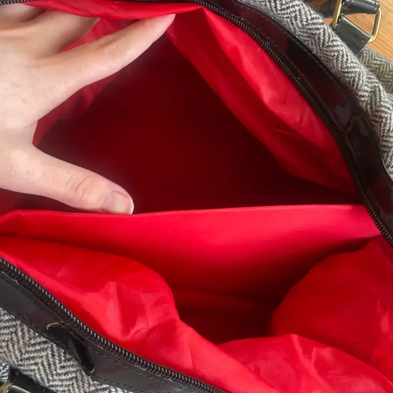 Bolso de viaje gris y negro - 5