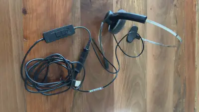 Auriculares Practica Plantronics USB - miniatura 3