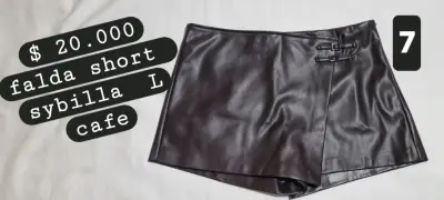 Falda short negra con hebillas - miniatura 6