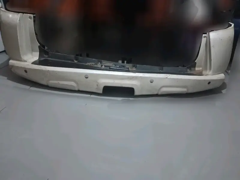 Parachoque Trasero Toyota 4 Runner 2011-2020 - 2
