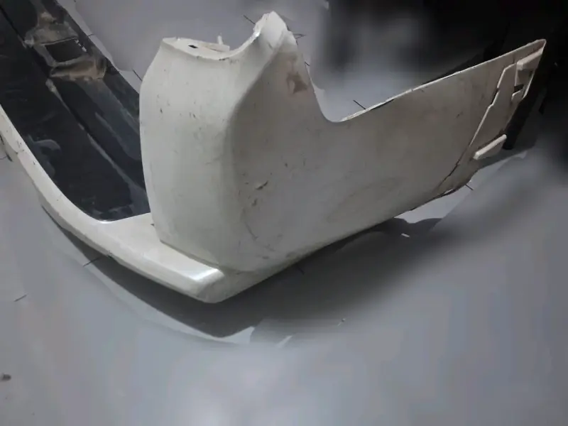 Parachoque Trasero Toyota 4 Runner 2011-2020 - 5