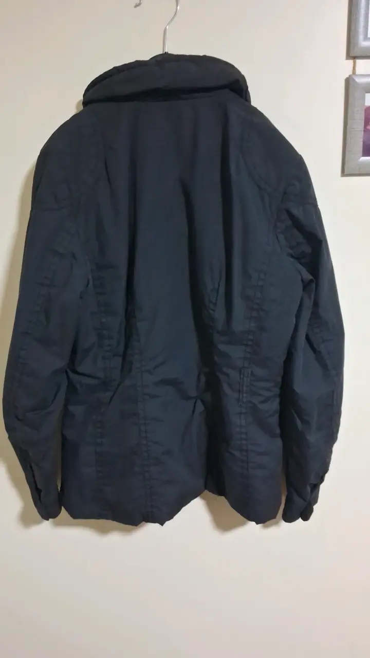 Chaqueta negra con bolsillos H&M - 2