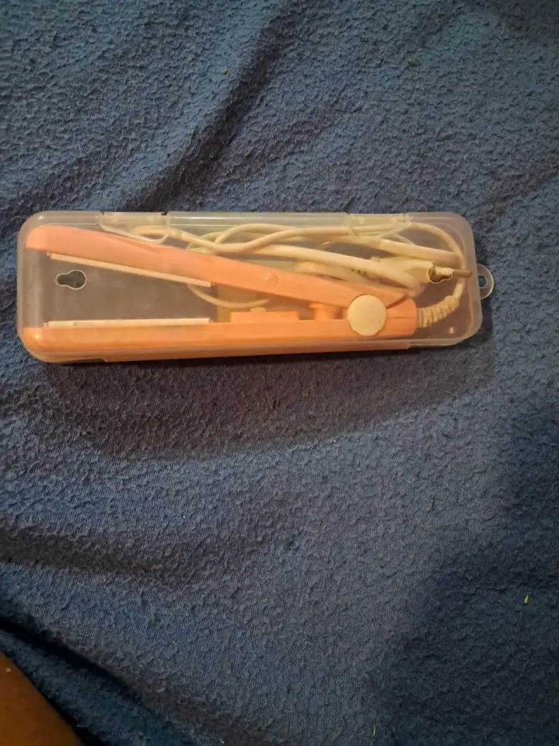 Plancha de pelo portátil rosa - 1