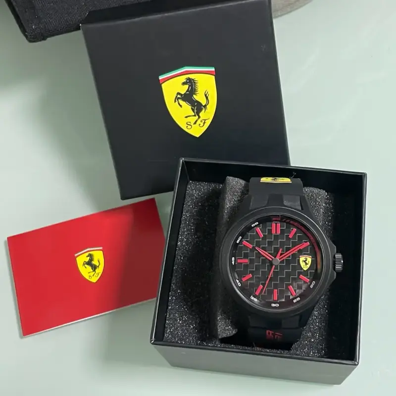 Reloj Ferrari Colección Pista Nuevo - 1