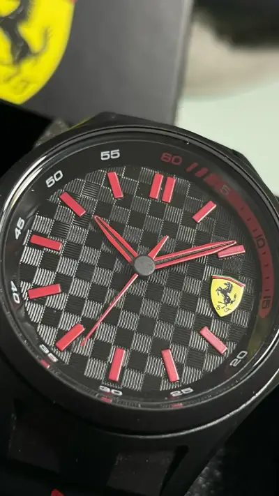 Reloj Ferrari Colección Pista Nuevo - miniatura 2