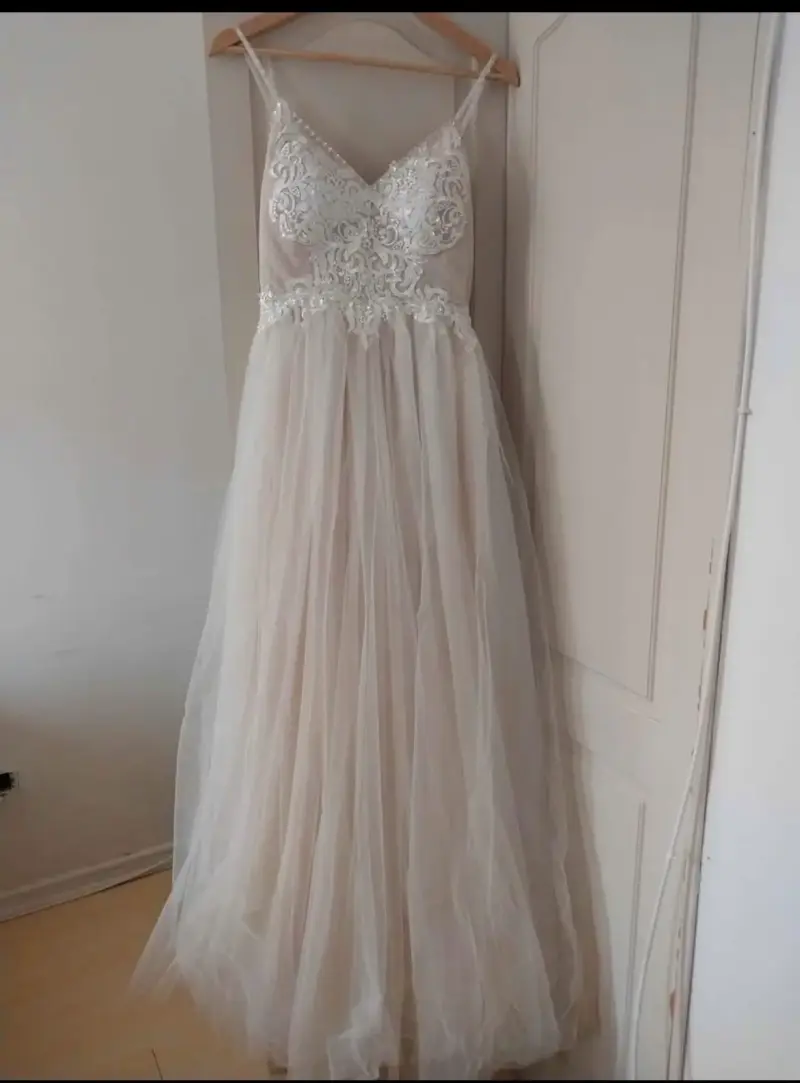 Vestido de novia elegante - 1