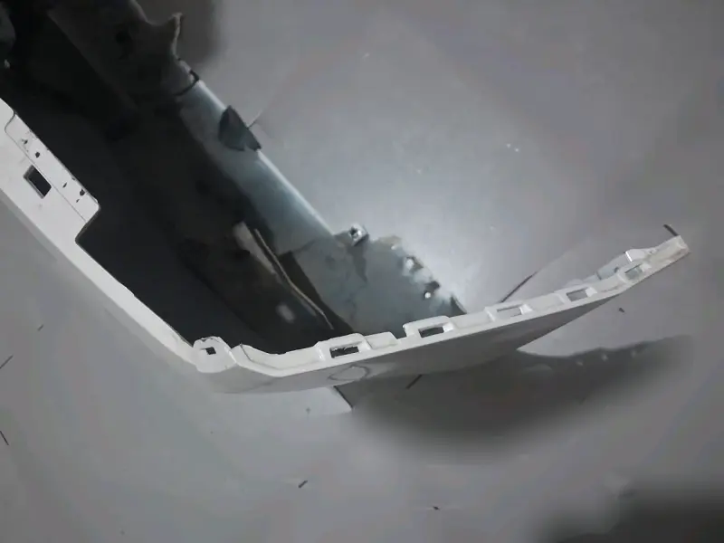 Parachoque trasero Suzuki Baleno 2018-2023 - 3