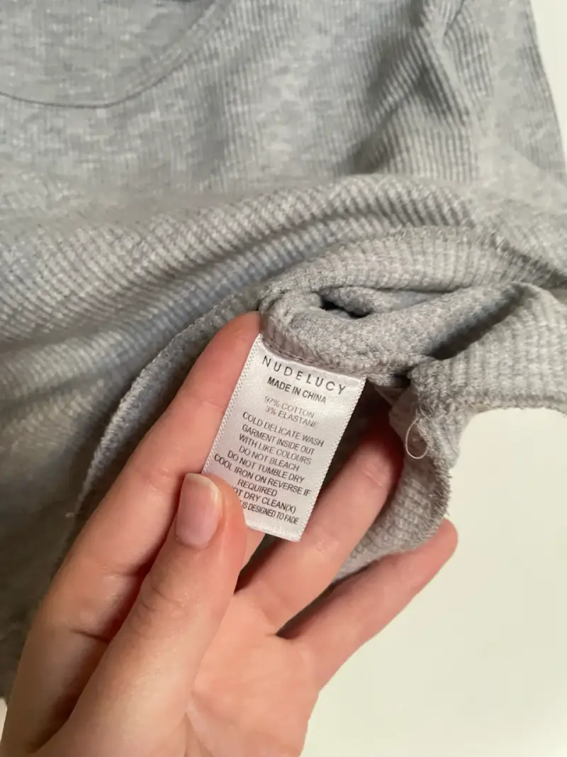 Polera gris manga corta - 4