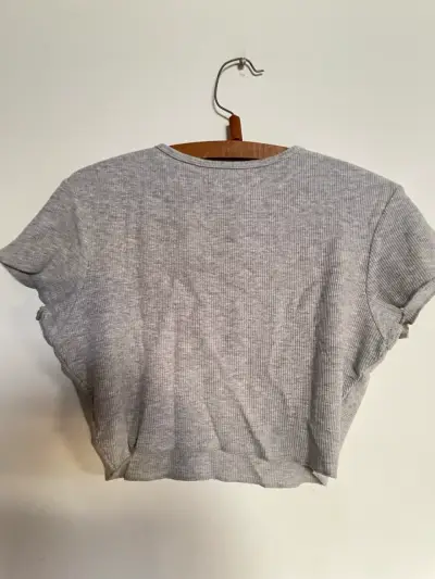 Polera gris manga corta - miniatura 6