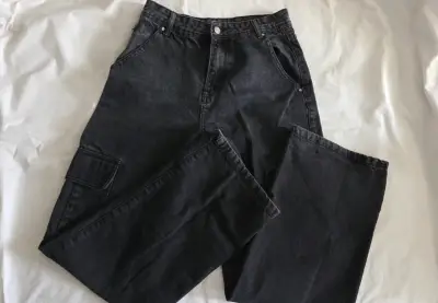 Jeans cargo talla 40 - miniatura 1