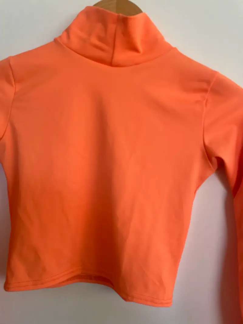 Polera cuello alto naranja - 4