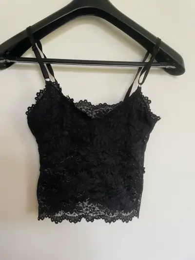 Blusa de encaje negro - miniatura 1