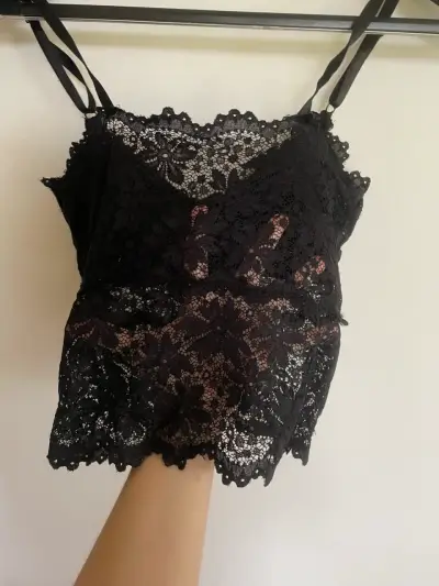 Blusa de encaje negro - miniatura 5
