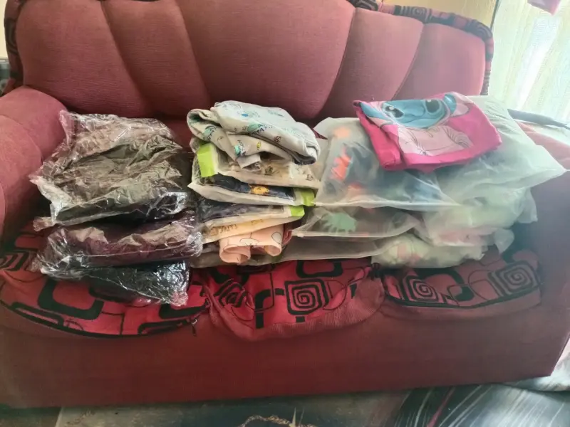 Lote de ropa variada - 1