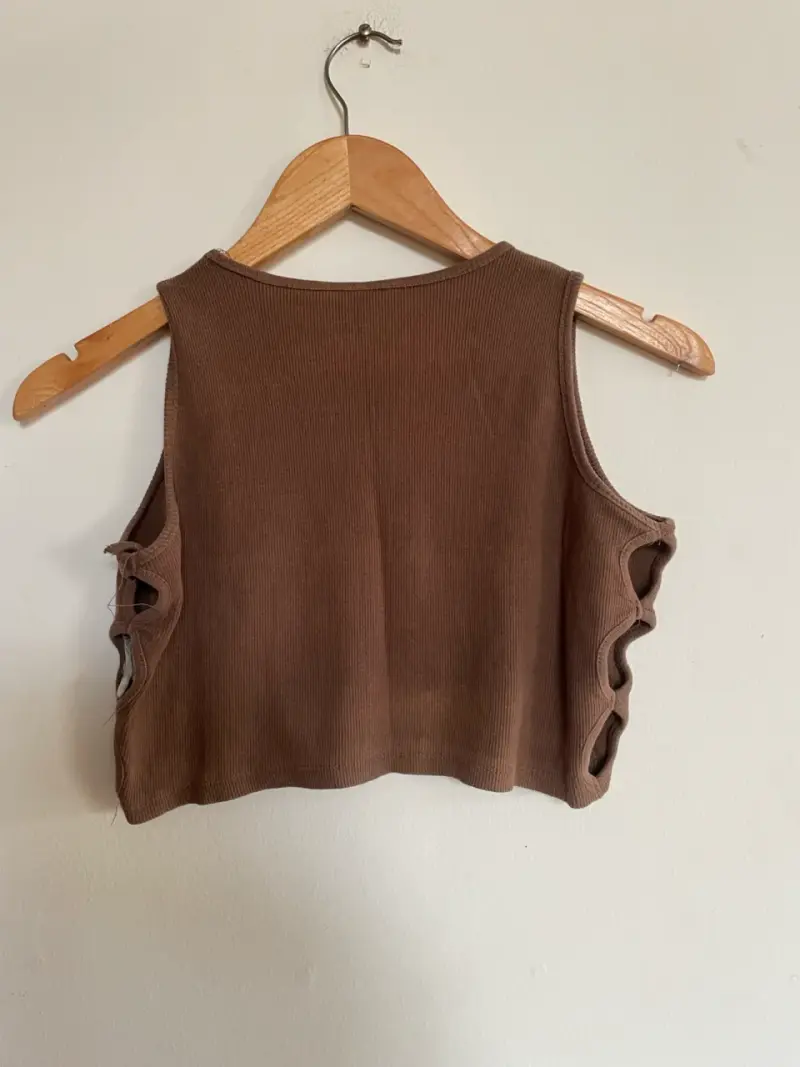 Crop top marrón sin mangas - 5