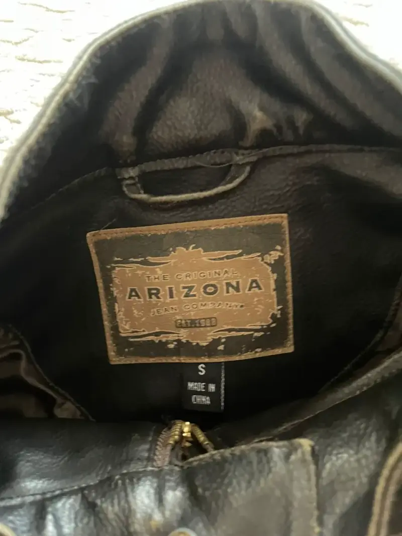 Chaqueta de cuero negra vintage - 2
