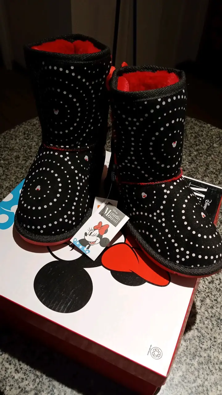 Botas Minnie Mouse negras 27-28