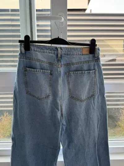 Jeans azul pata ancha - miniatura 3