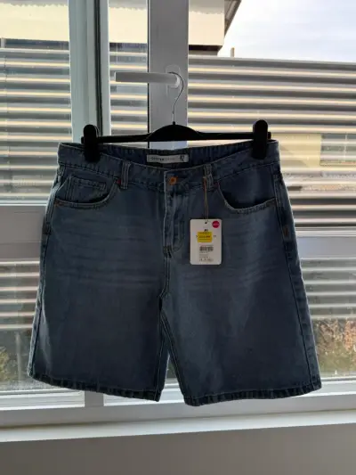 Shorts de mezclilla azul claro - miniatura 1