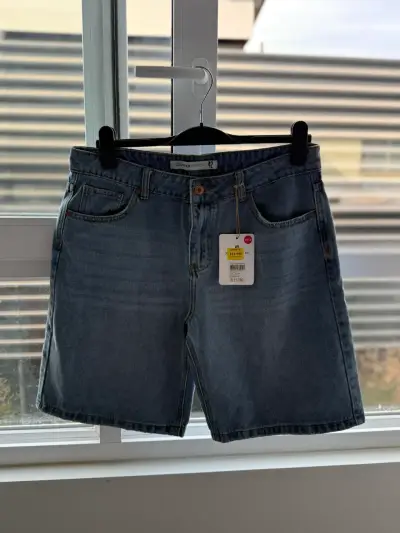 Shorts de mezclilla azul claro - miniatura 2
