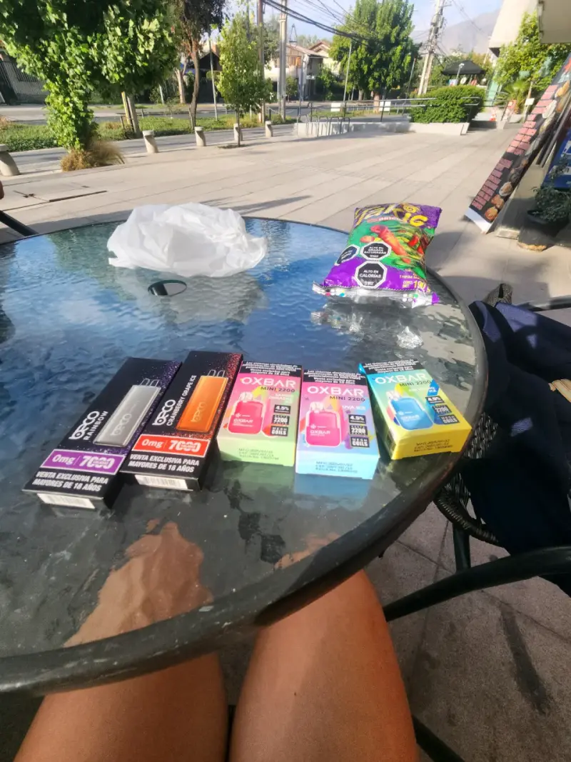 Vapes OXBAR Mini 2200 variados