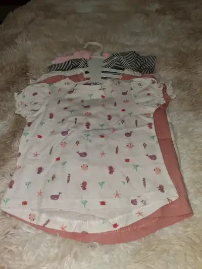 Pack de poleras estampadas, conjunto de bombachas - miniatura 1