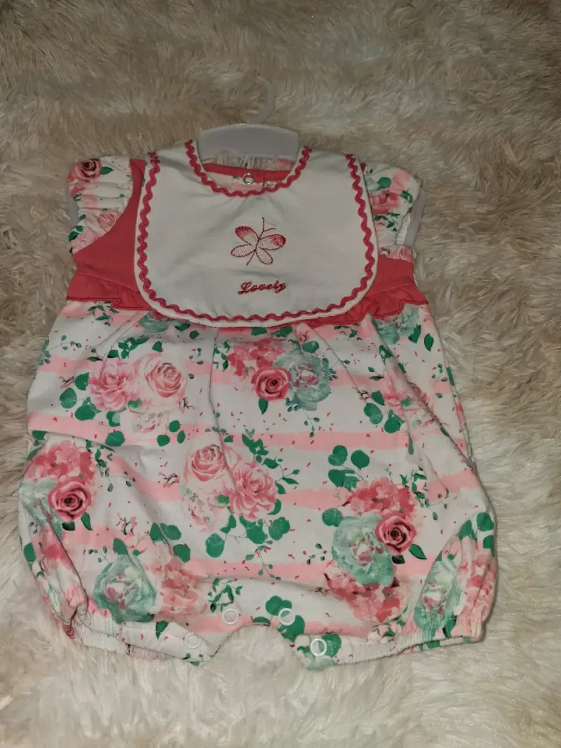Pack de poleras estampadas, conjunto de bombachas - 6