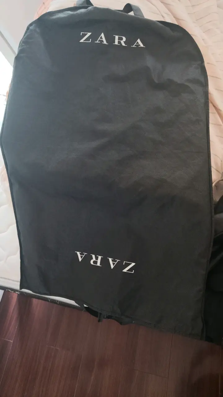chaqueta y forro Zara negro - 1