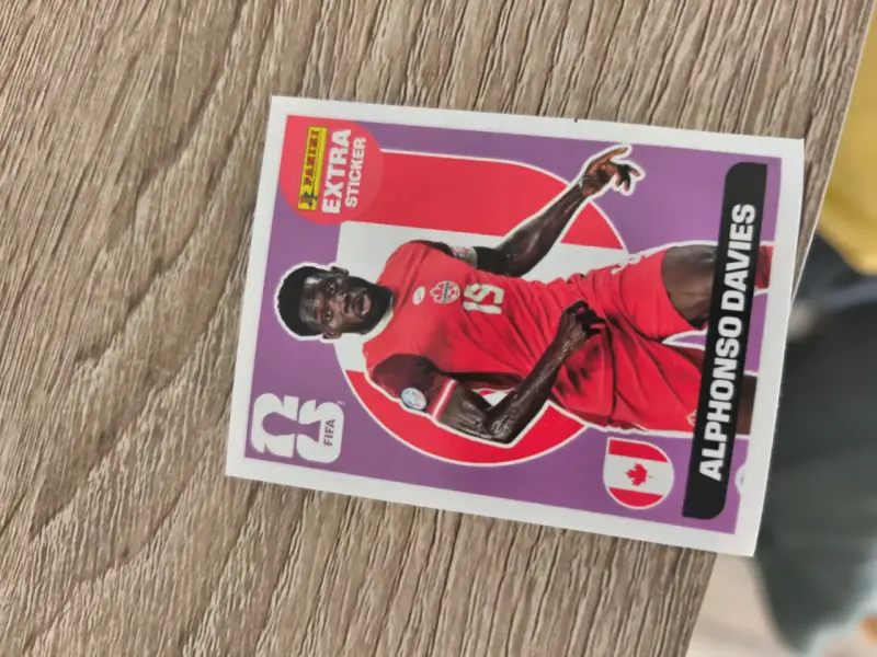 Lámina Panini Alphonso Davies