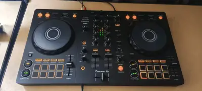 Consola DJ Pioneer 2 canales - miniatura 4