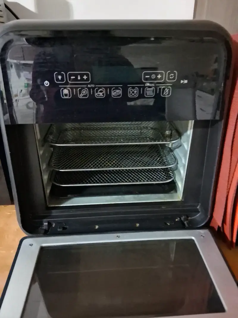 Horno freidora de aire negro - 1