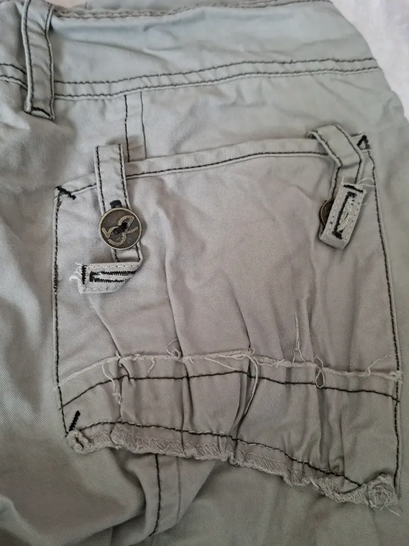 Pantal贸n gris para mujer - 4